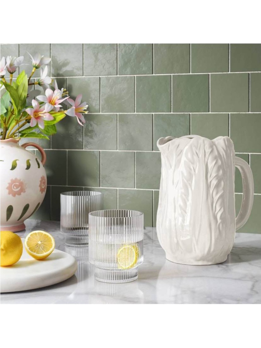 NWT, Threshold 69 fl oz Stoneware Radicchio Pitcher, White